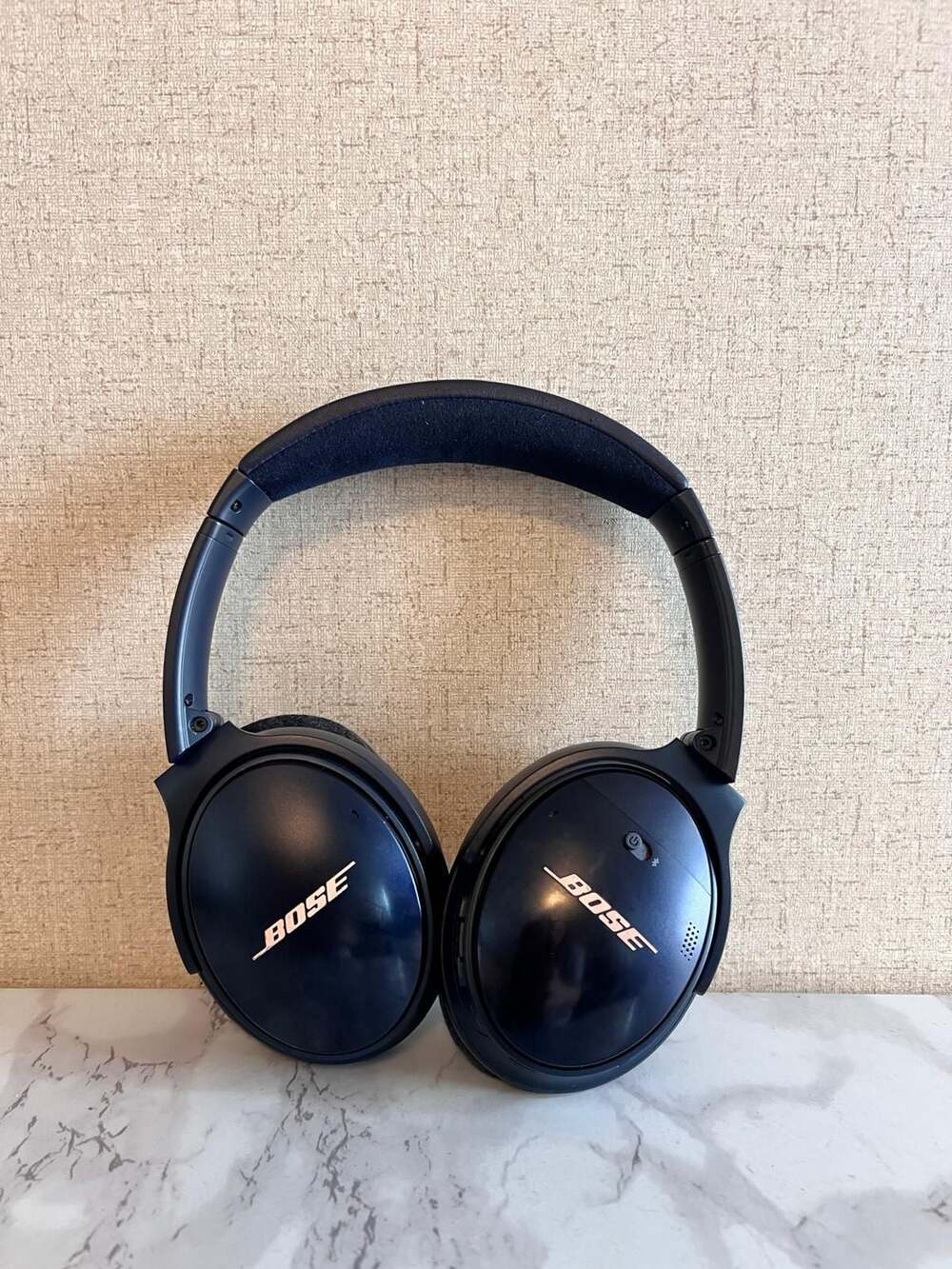 Bose QuietComfort 35 II Wireless Noise-Cancelling Headphones - Picture 1 of 12